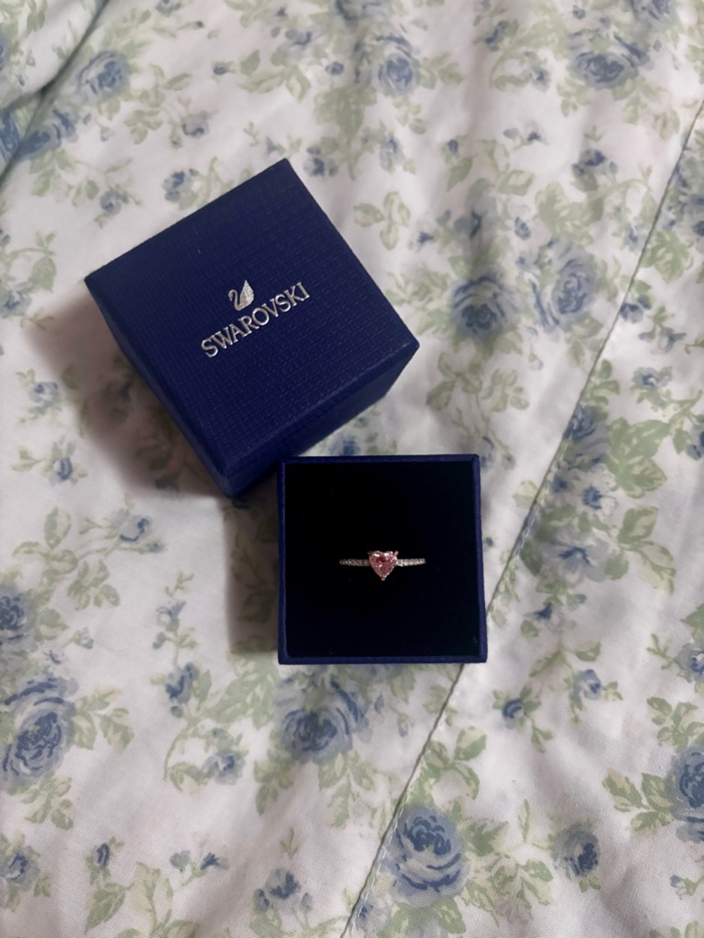 Swarovski Heart Peach Crystal Ring with Pavé Band